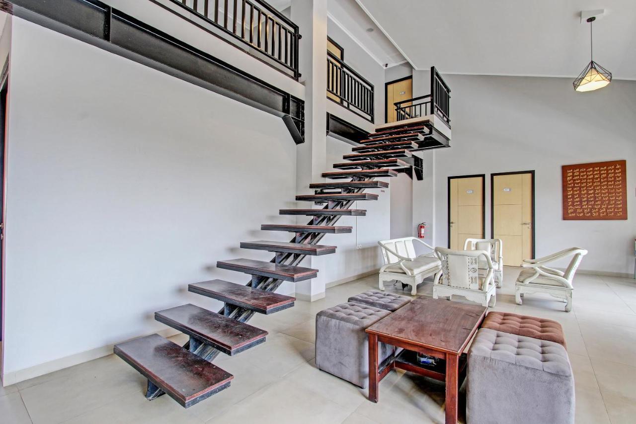 Hotel Capital O 91377 Mk Prime Syariah Semarang Esterno foto