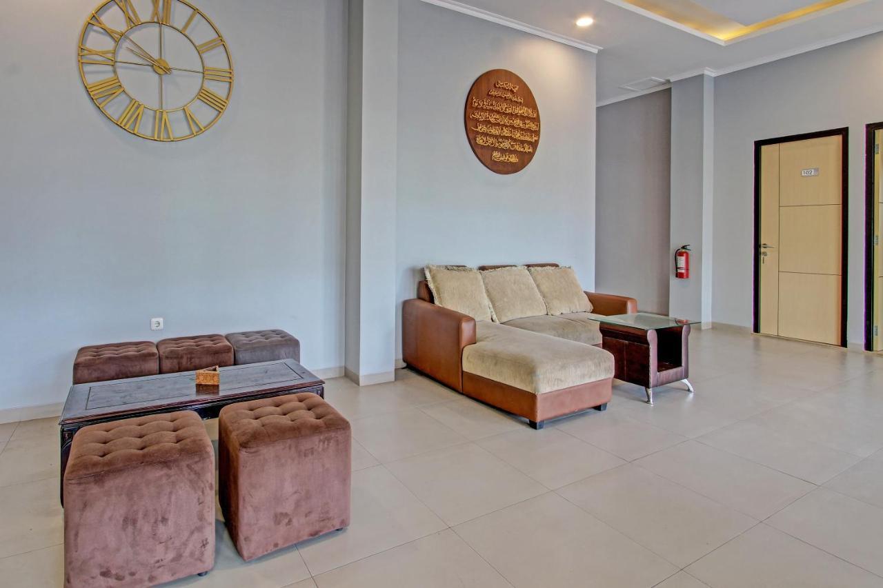 Hotel Capital O 91377 Mk Prime Syariah Semarang Esterno foto