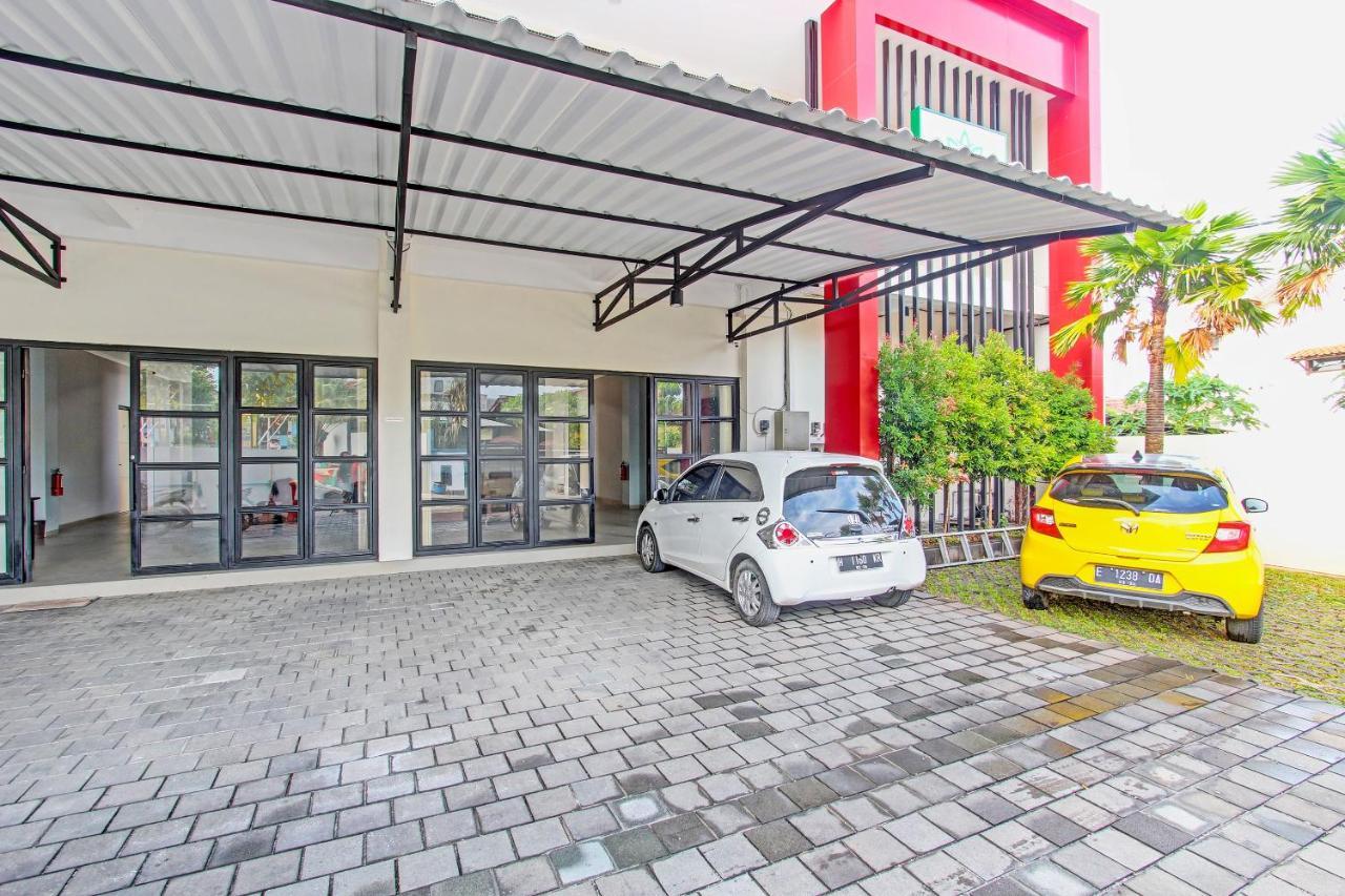 Hotel Capital O 91377 Mk Prime Syariah Semarang Esterno foto