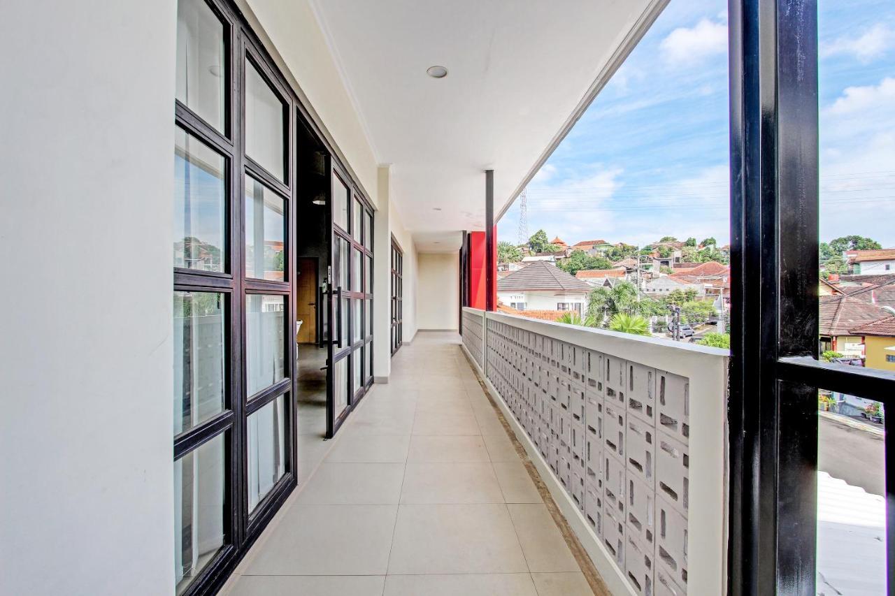 Hotel Capital O 91377 Mk Prime Syariah Semarang Esterno foto